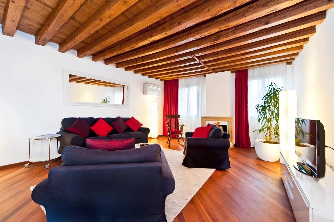 Elegant Terrace Apartment Near Piazza San Marco Last Floor No Lift Venice Italy