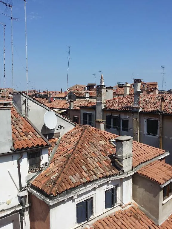 Elegant Terrace Apartment Near Piazza San Marco Last Floor No Lift Venice
