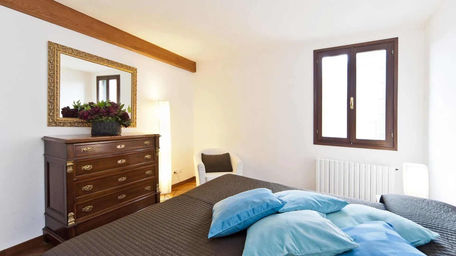 Elegant Terrace Apartment Near Piazza San Marco Last Floor No Lift Venice