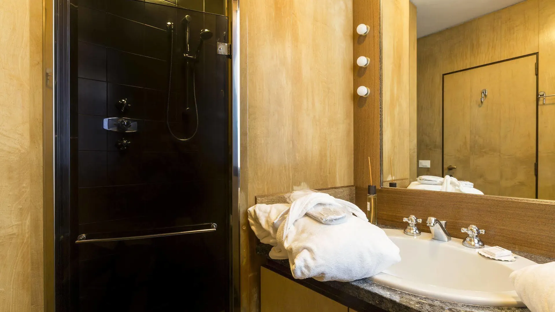 Elegant Terrace Apartment Near Piazza San Marco Last Floor No Lift Venice 0*,  Italy