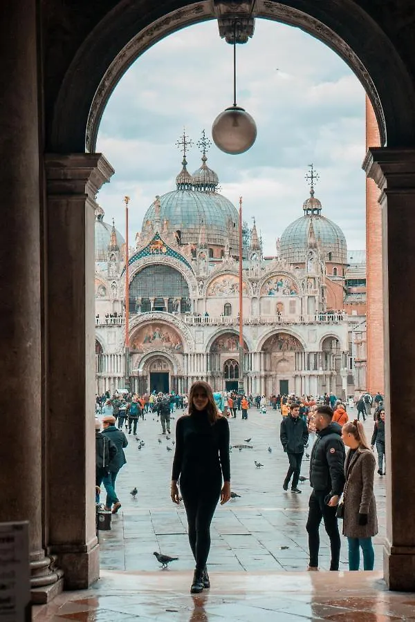 Elegant Terrace Apartment Near Piazza San Marco Last Floor No Lift Venice