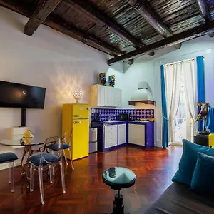 Bellini Primo Piano Holiday home Naples