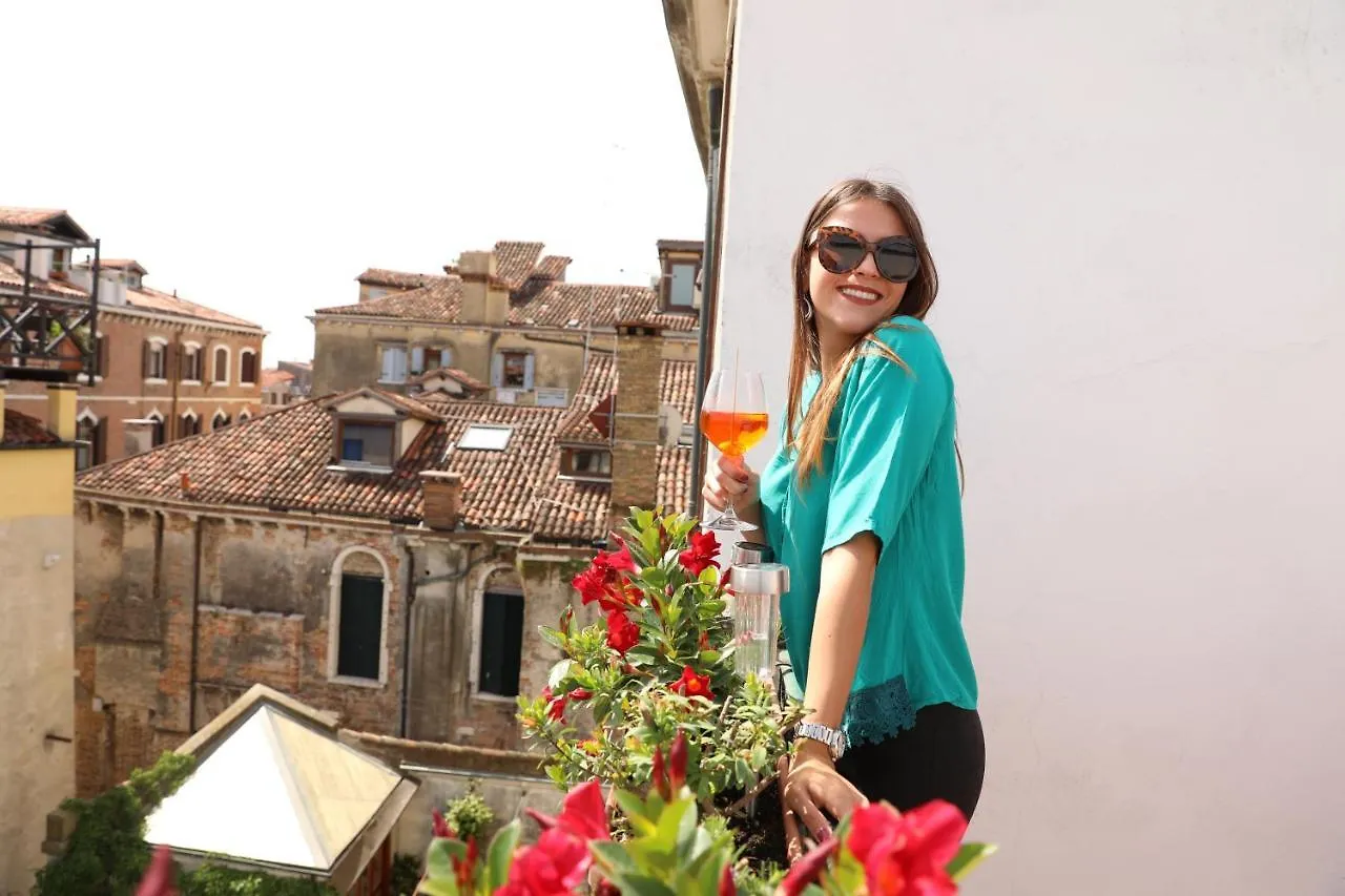 Elegant Terrace Apartment Near Piazza San Marco Last Floor No Lift Venice