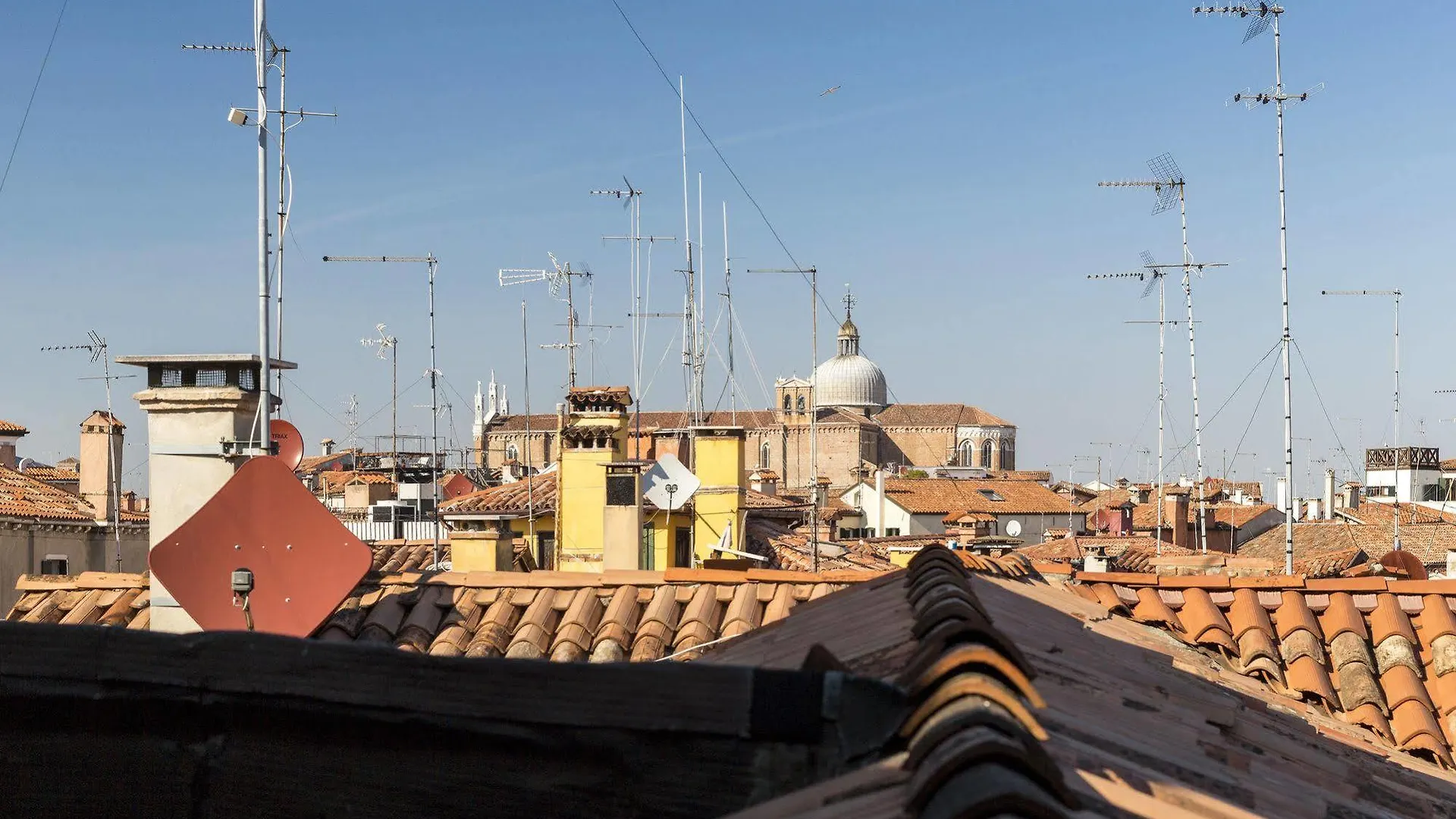 Elegant Terrace Apartment Near Piazza San Marco Last Floor No Lift Venice