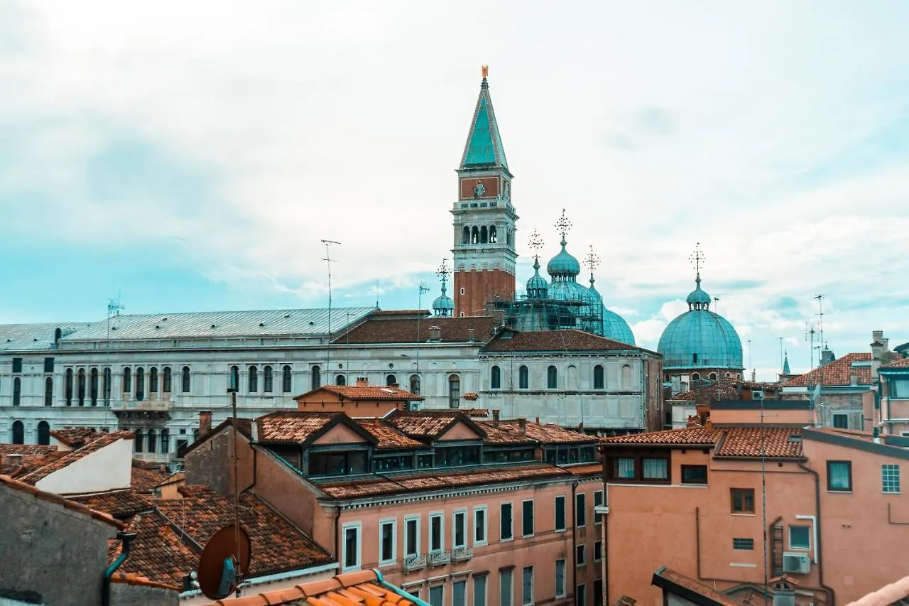 Elegant Terrace Apartment Near Piazza San Marco Last Floor No Lift Venice Italy